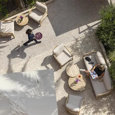 Western Brice Garden Hotell 4*