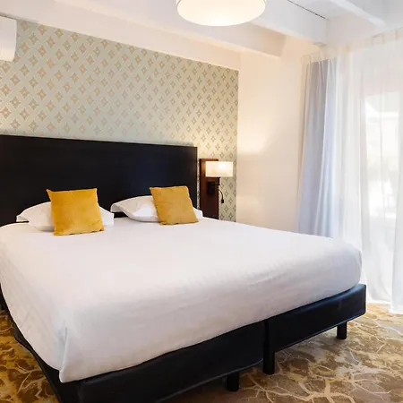 Western Brice Garden Hotell 4*