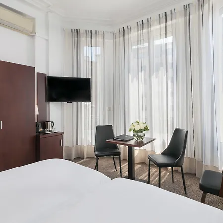 Western Brice Garden 4*