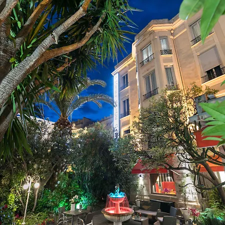 מלון Western Brice Garden 4*