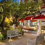 Hotell Western Brice Garden 4*
