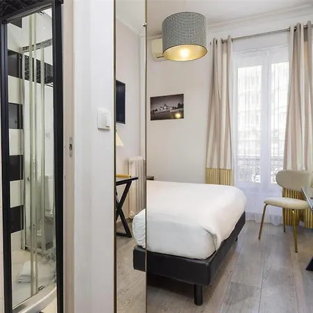 Western Brice Garden Hotel 4*