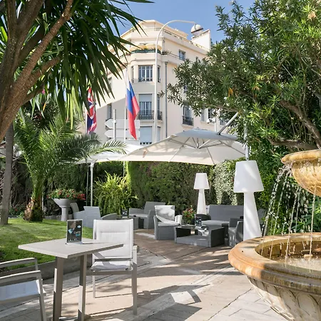 尼斯布莱斯花园贝斯韦斯特优质酒店 4*