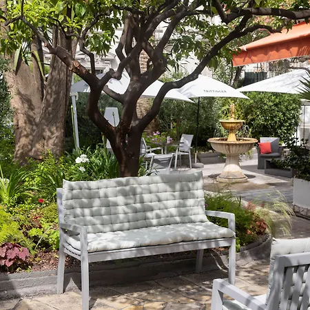 Western Brice Garden Szálloda Nizza