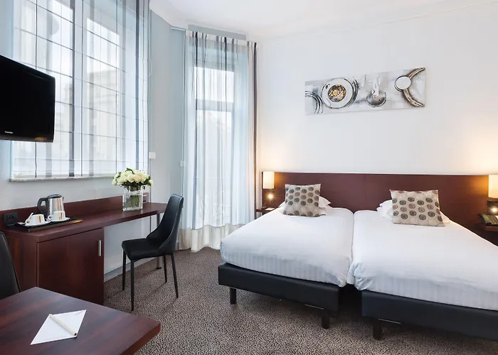 尼斯布莱斯花园贝斯韦斯特优质酒店 4*