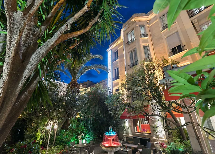 酒店 尼斯布莱斯花园贝斯韦斯特优质酒店 4*