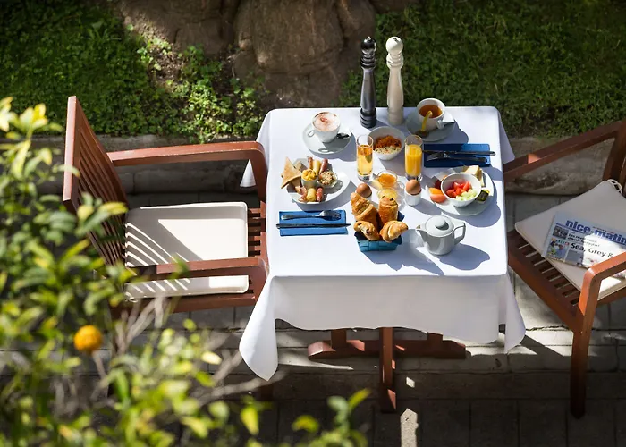 酒店 尼斯布莱斯花园贝斯韦斯特优质酒店 4*