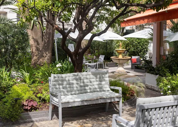 尼斯布莱斯花园贝斯韦斯特优质酒店 酒店 尼斯