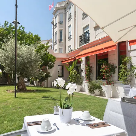 Hotel Western Brice Garden