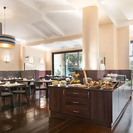 Hotel Western Brice Garden