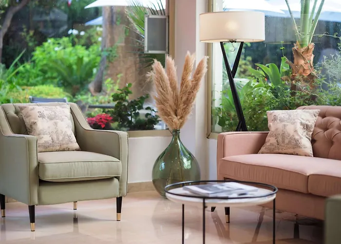 ベウト ウエスタン プラス オテル ブリス ガーデン 4*